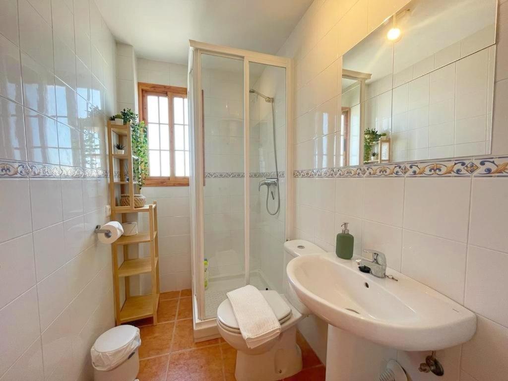 Modern, Bright And Comfortable Apartment With Shared Roof Terrace Canillas de Aceituno Εξωτερικό φωτογραφία